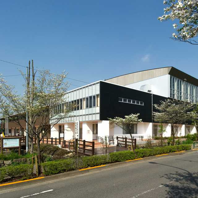 日野市市民の森ふれあいホール　空手道場 誠空館(日野市) 